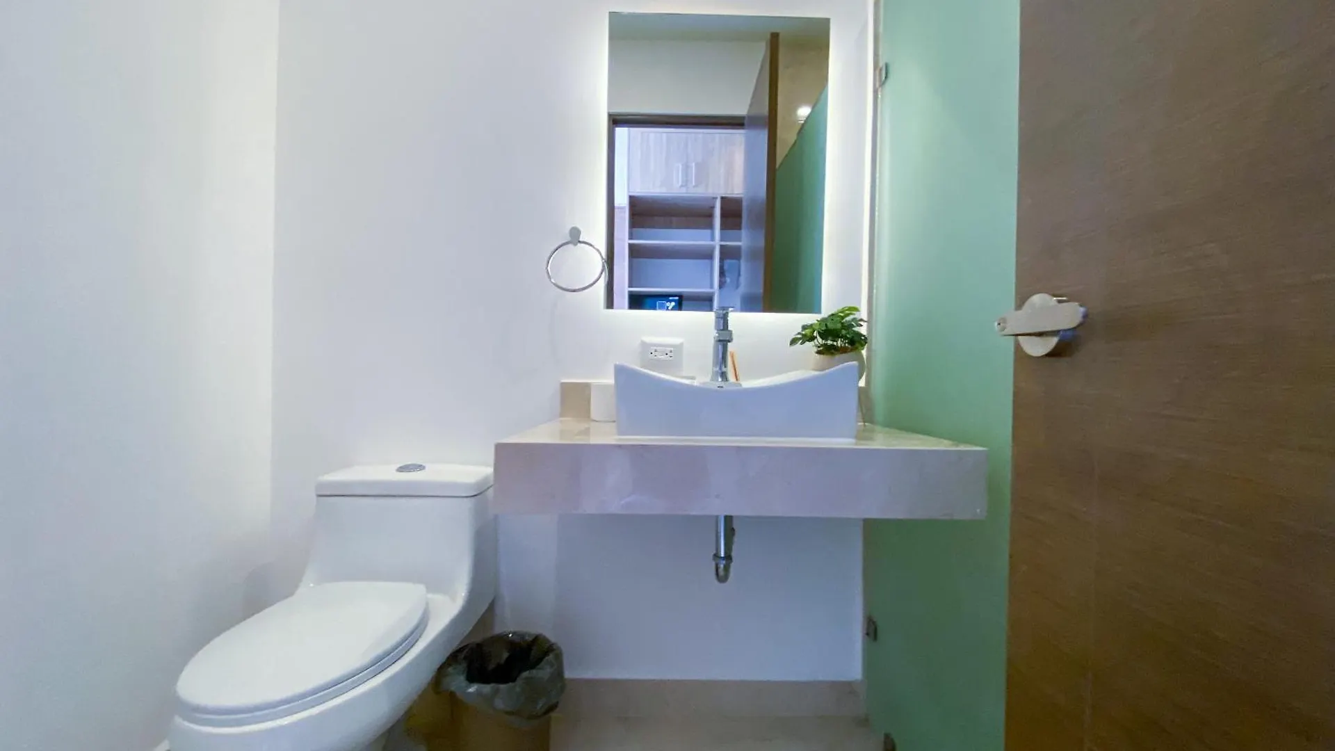 Sunny 3Br Condo With Pool, Gym, Tennis, Spa, Parking Playa del Carmen México